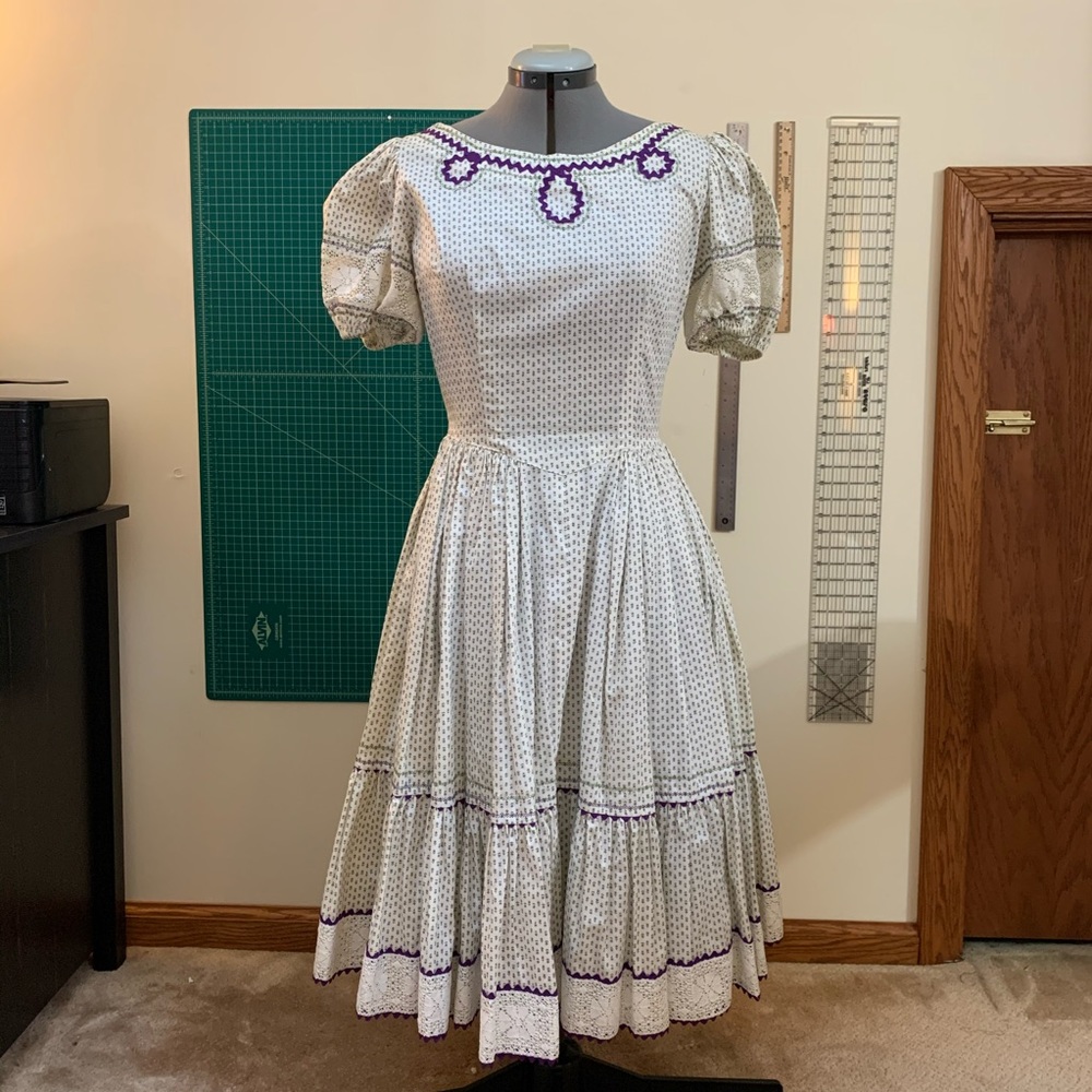 Vintage 50s-60s square dancing dress, handmade.